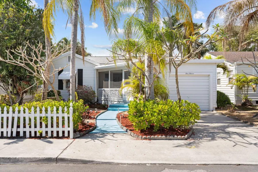 411 S Palmway, Lake Worth Beach, FL 33460 - #2