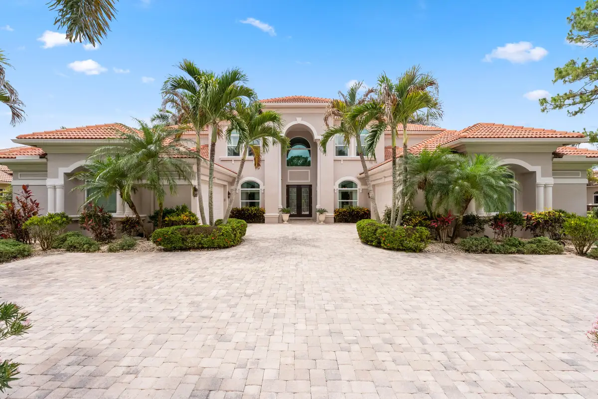 716 SW Squire Johns Lane, Palm City, FL 34990 - #1