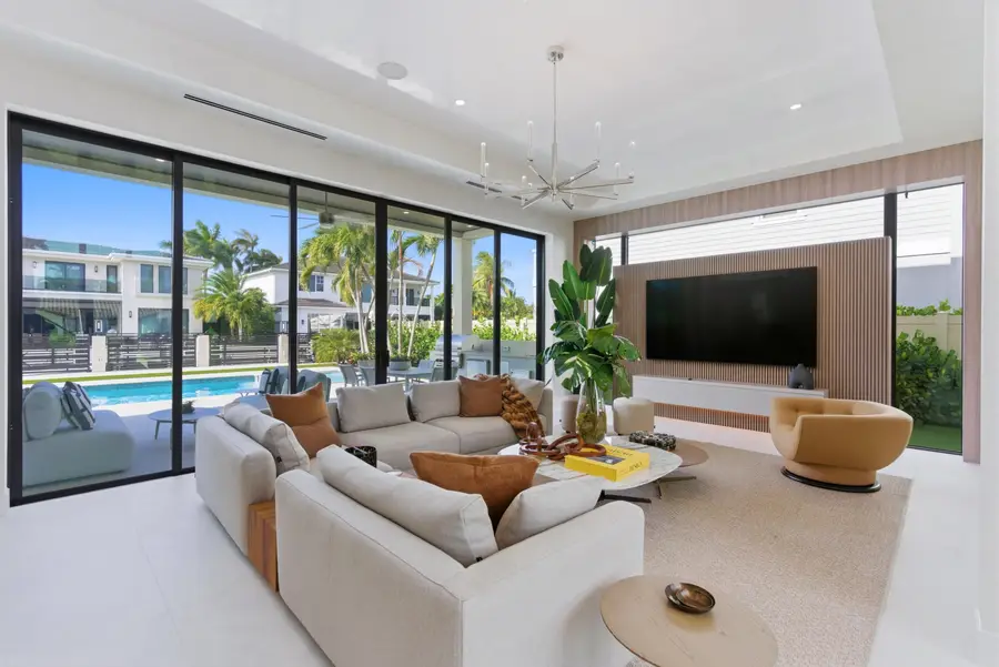 511 Silver Lane, Boca Raton, FL 33432 - #3