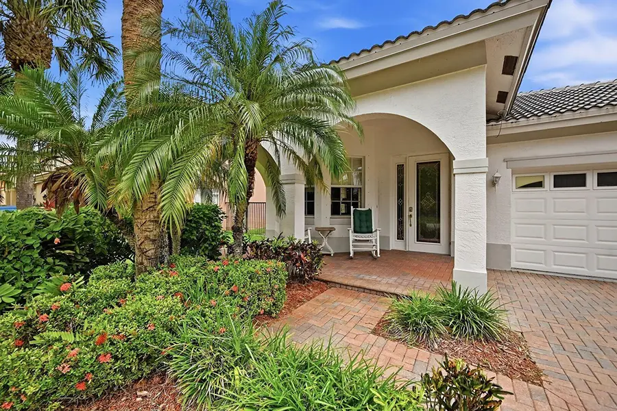 310 Venice Boulevard, Royal Palm Beach, FL 33411 - #2