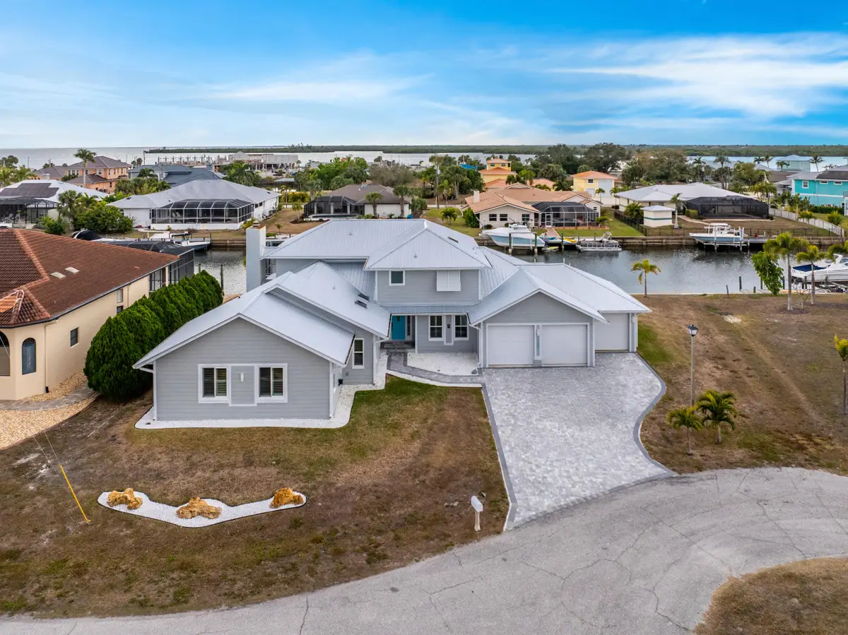 139 SW Seville Pl Place Sw, Port Charlotte, FL 33952 - #1