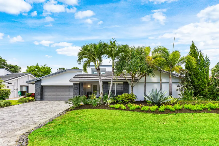 632 Lakewoode Circle W, Delray Beach, FL 33445 - #2