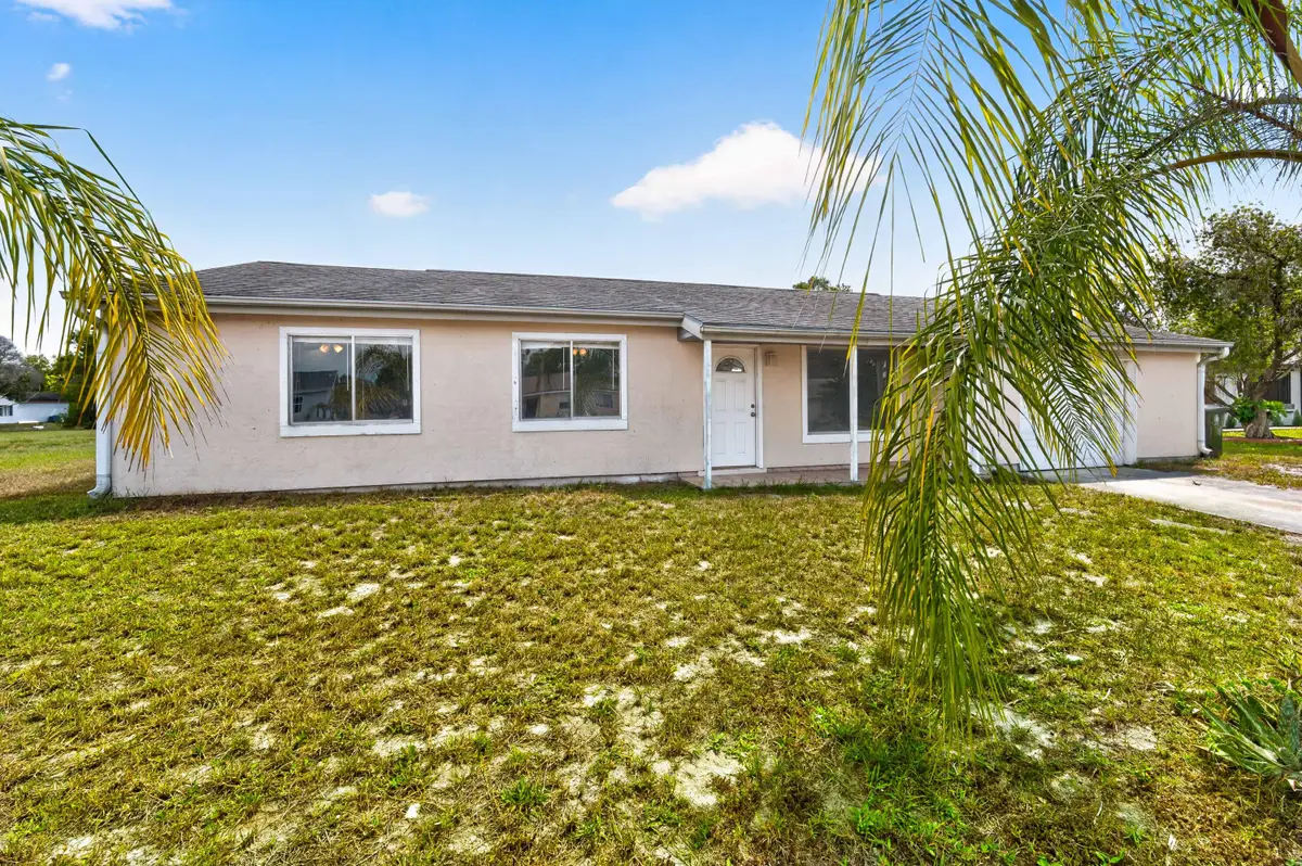 261 SW Cherryhill Road, Port Saint Lucie, FL 34953 - #1