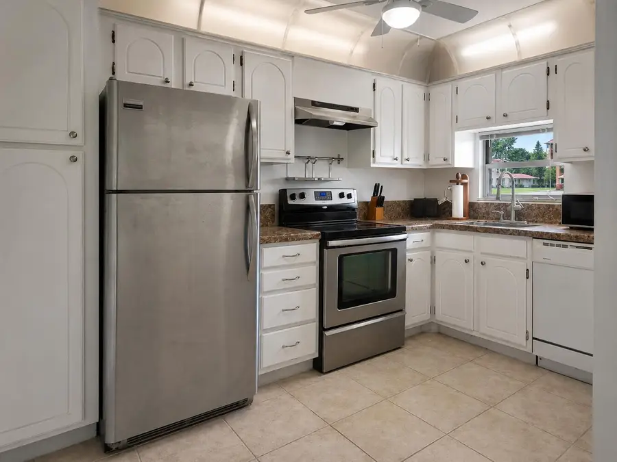 8962 S Hollybrook Boulevard #205, Pembroke Pines, FL 33025 - #2