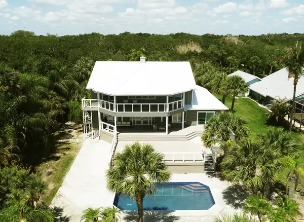 114 N Sewalls Point Road, Sewalls Point, FL 34996
