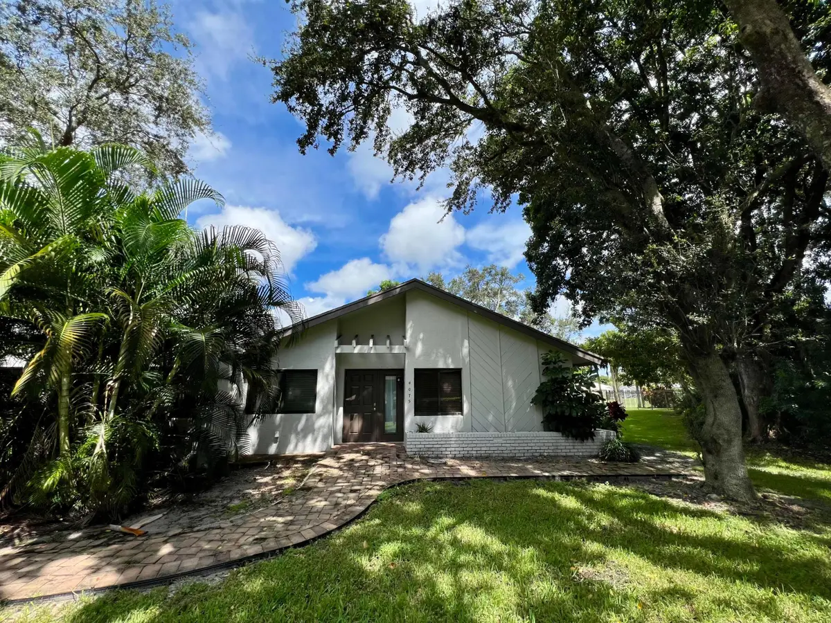 4075 N Palm Forest Dr Drive N, Delray Beach, FL 33445 - #1