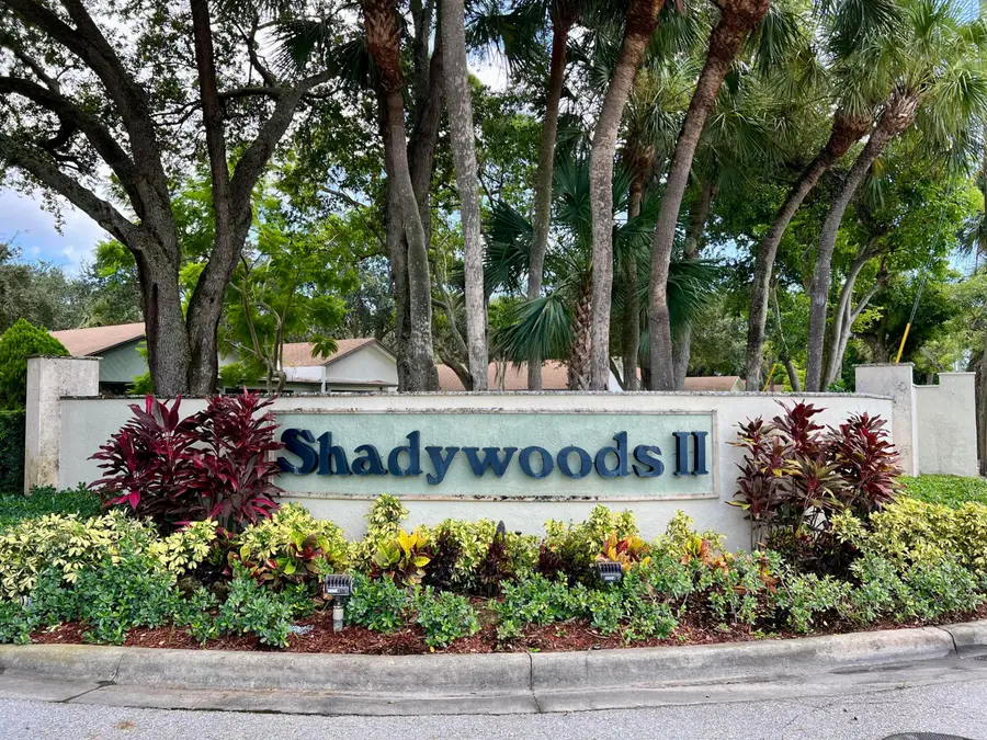 4075 N Palm Forest Dr Drive N, Delray Beach, FL 33445 - #2