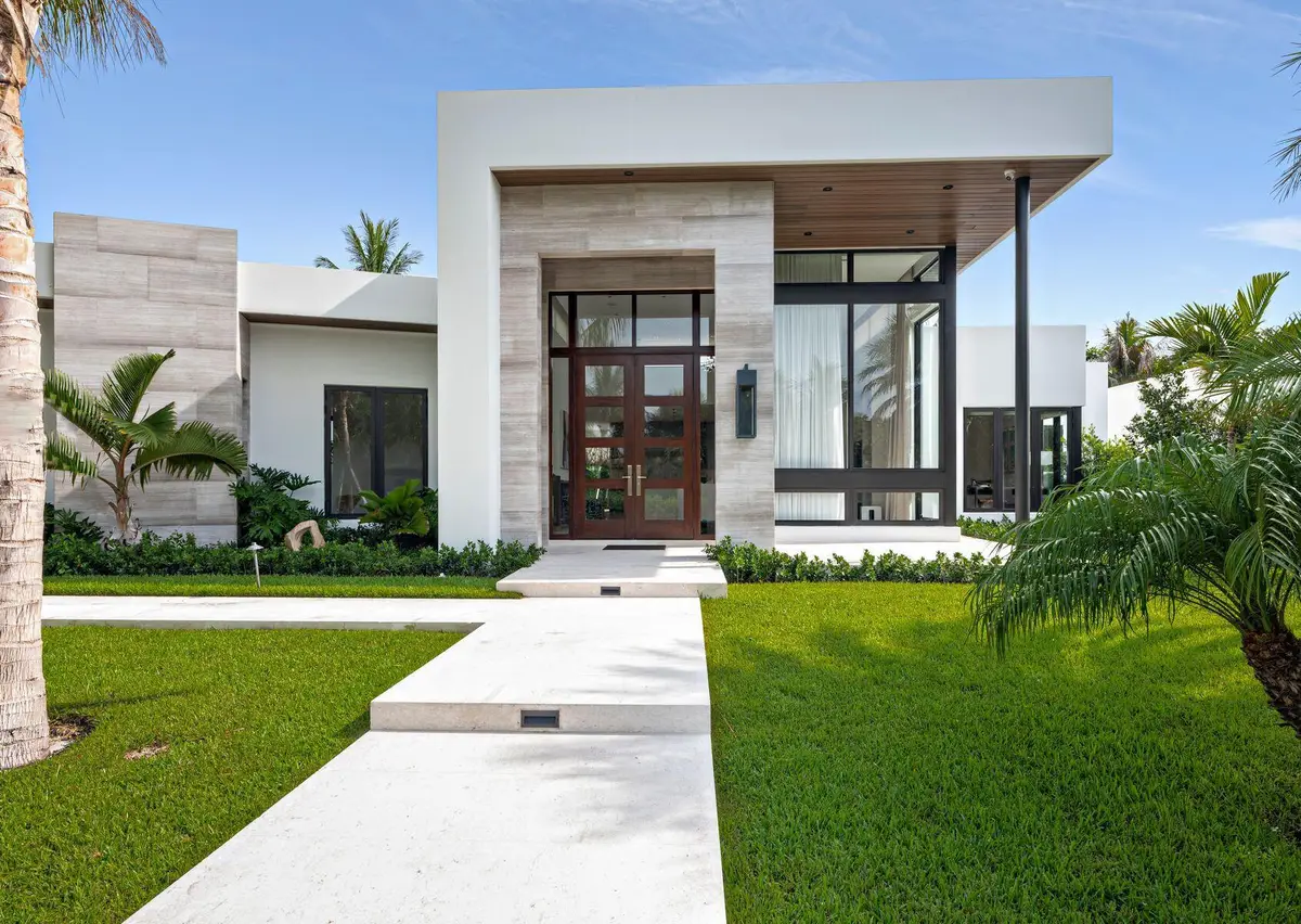 135 Churchill Road, West Palm Beach, FL 33405 - #1