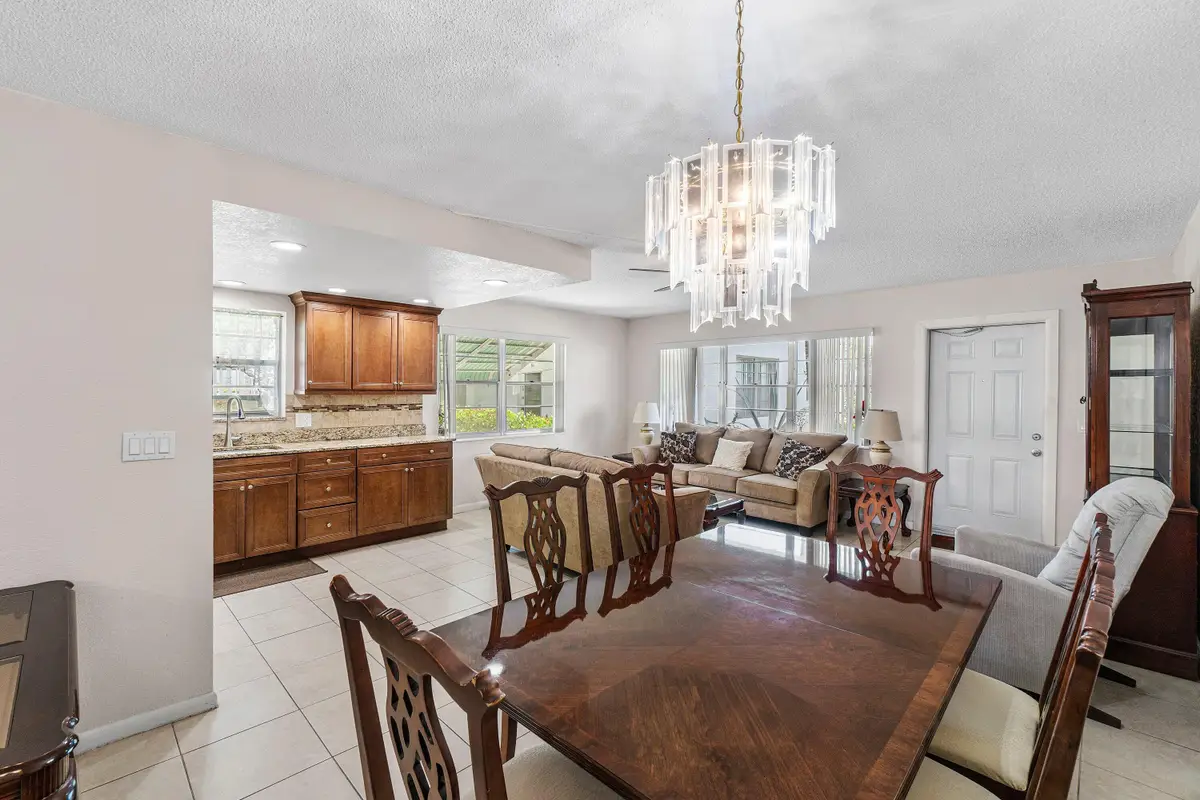 57 Canterbury, West Palm Beach, FL 33417 - #1