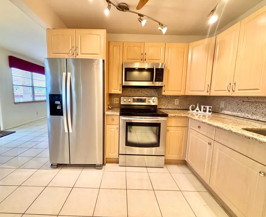 4032 Newcastle B, Boca Raton, FL 33434 - #3