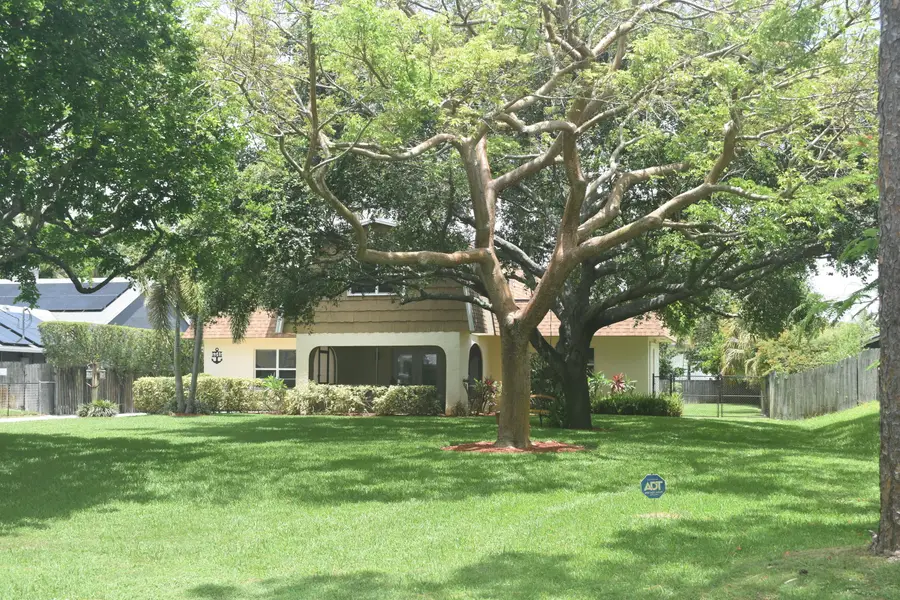 5345 Palm Way, Lake Worth, FL 33463 - #3
