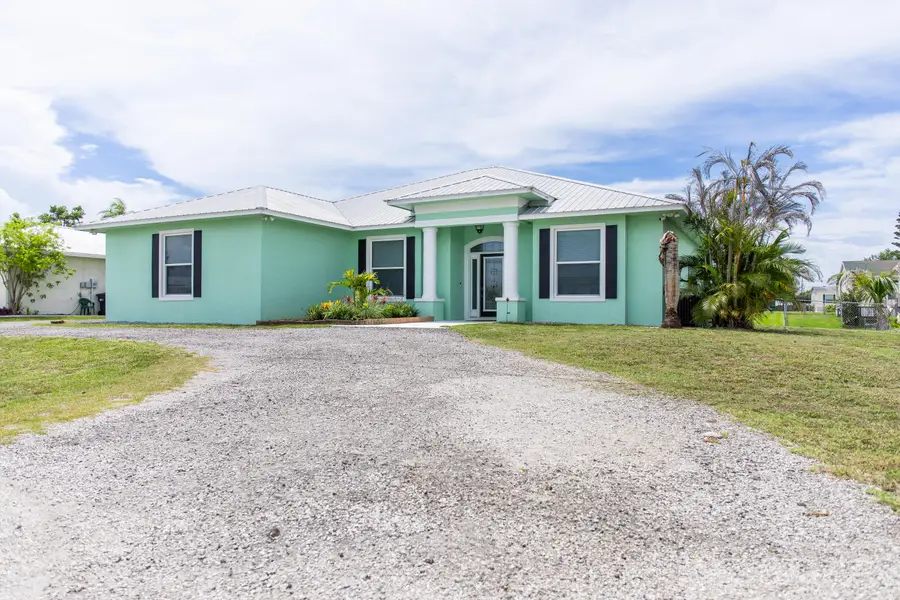 2406 SE 31st Street Se, Okeechobee, FL 34974 - #2