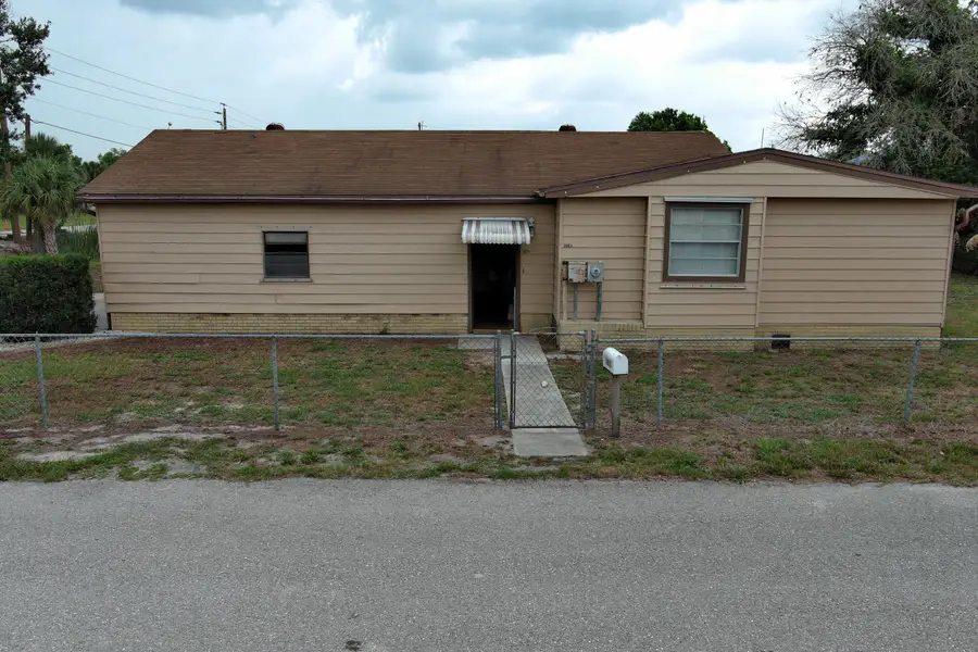 1013 9th Street, Okeechobee, FL 34974 - #3