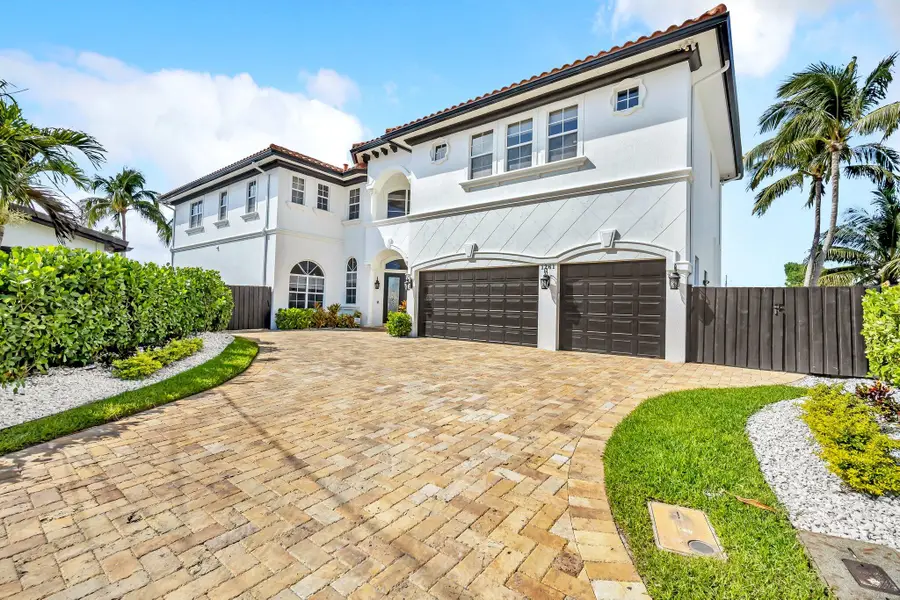 1261 NE 27th Way, Pompano Beach, FL 33062 - #2