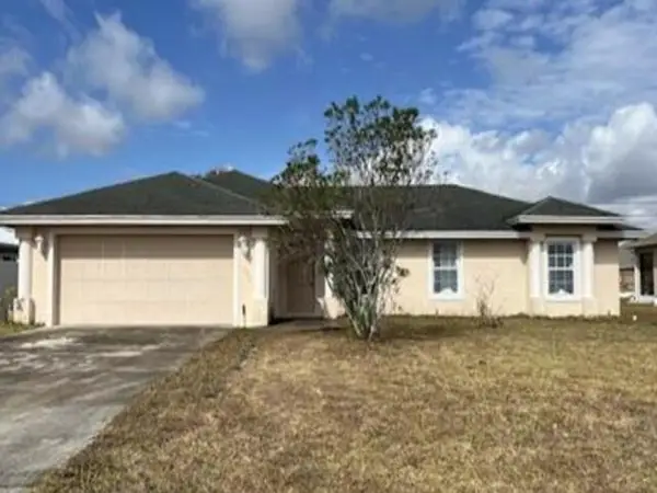 1944 SW Breezeway Street, Port St Lucie, FL 34987