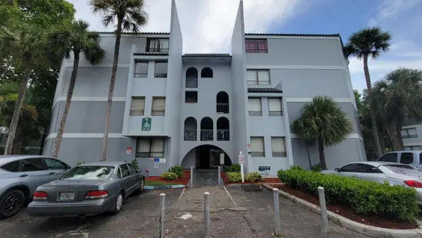 1950 N Congress Avenue #206, West Palm Beach, FL 33401