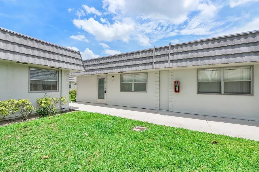 9 Valencia Trail, Delray Beach, FL 33446 - #3