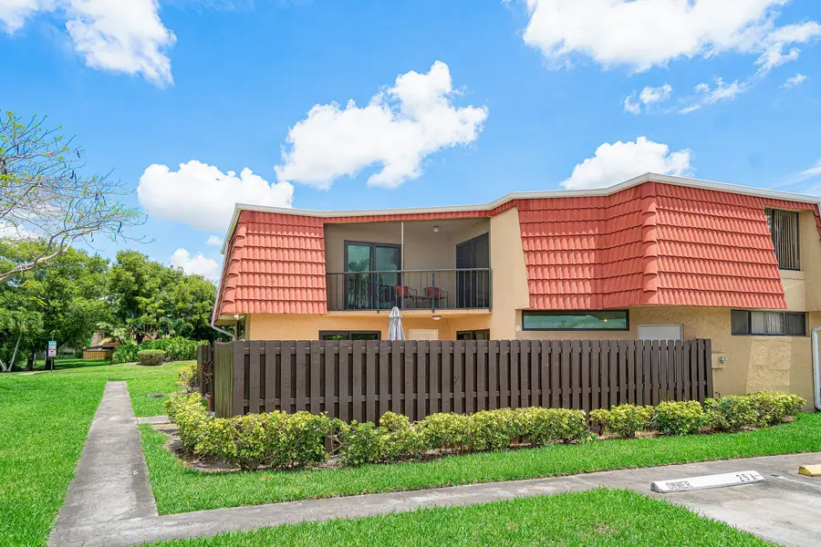 22910 Oxford Place #D, Boca Raton, FL 33433 - #2