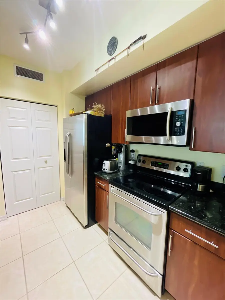 2401 NE 65th Street #408, Fort Lauderdale, FL 33308 - #3