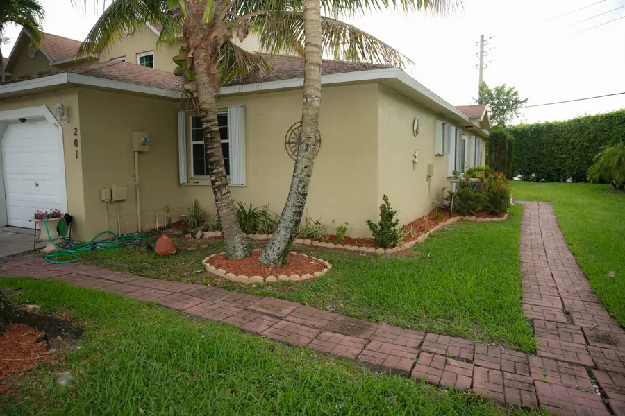 201 Maplewood Drive #201, Greenacres, FL 33415 - #3