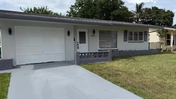 7315 NW 57th Place, Tamarac, FL 33321