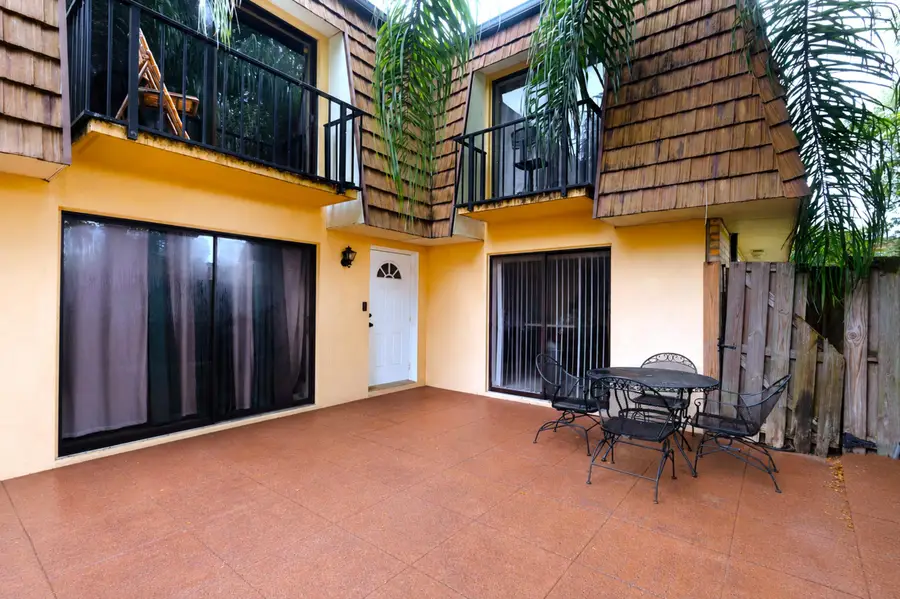 517 5th Lane, Greenacres, FL 33463 - #2
