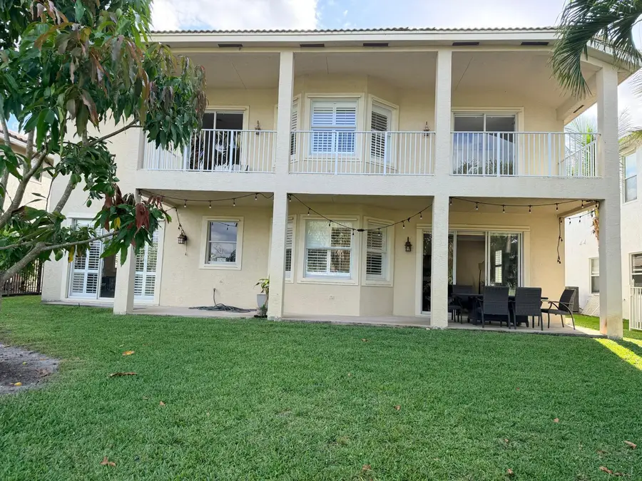 2285 Ridgewood Circle, Royal Palm Beach, FL 33411 - #2