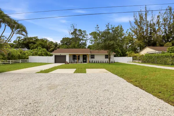 15409 Los Angeles Drive, Loxahatchee Groves, FL 33470