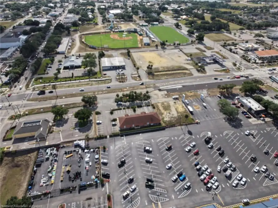123 U.s. 27, Lake Placid, FL 33852 - #3