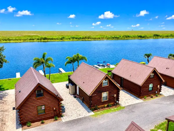 8346 Us-441 #10, Okeechobee, FL 34974