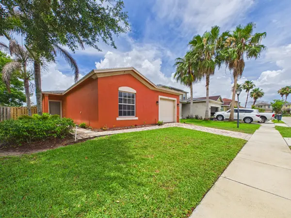 157 Blue Grotto Drive, Fort Pierce, FL 34945