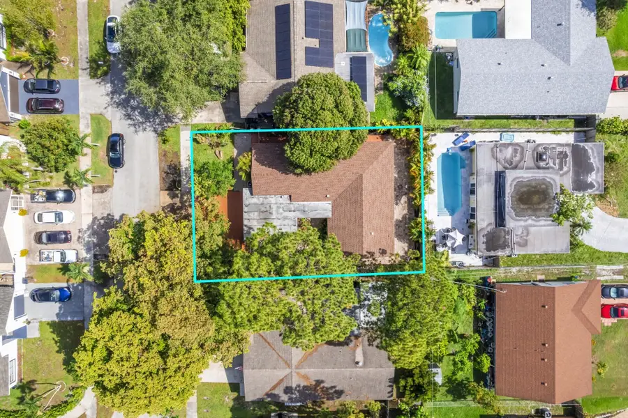 358 SW 32nd Terrace, Deerfield Beach, FL 33442 - #2