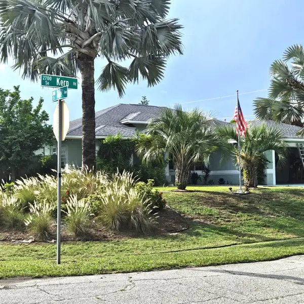 2720 SE Kern Road, Port St Lucie, FL 34984