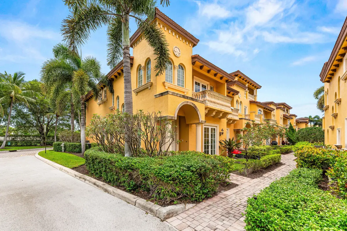 210 NE 69th Circle, Boca Raton, FL 33487 - #1