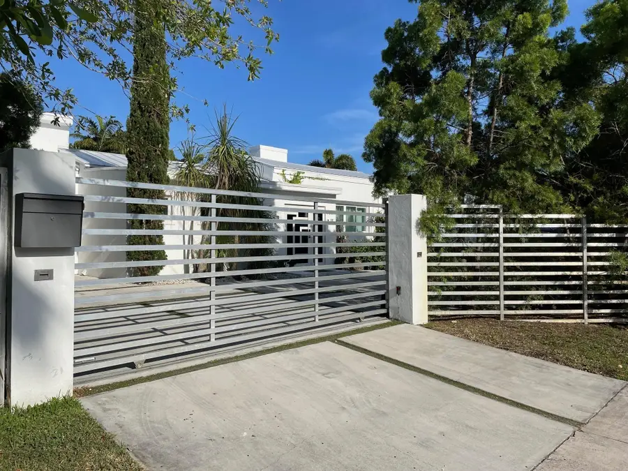 9007 NE 10th Avenue Ne, Miami, FL 33138 - #2