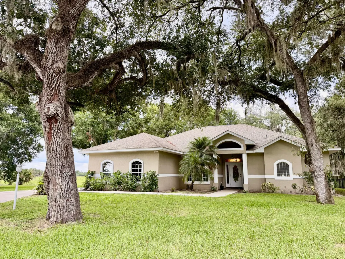 1206 SE 10th Street, Okeechobee, FL 34974 - #1