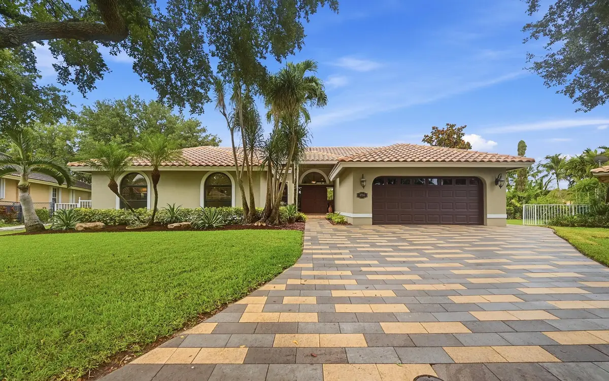 4704 NW 99th Lane, Coral Springs, FL 33076 - #1