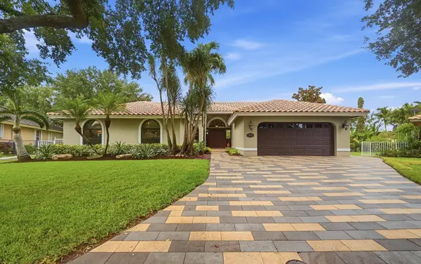 4704 NW 99th Lane, Coral Springs, FL 33076
