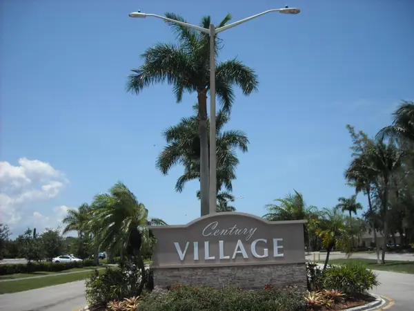 321 Northampton, West Palm Beach, FL 33417