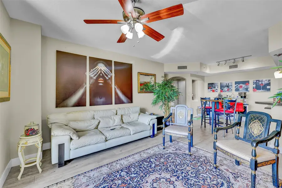 110 N Federal Highway #815, Fort Lauderdale, FL 33301 - #2