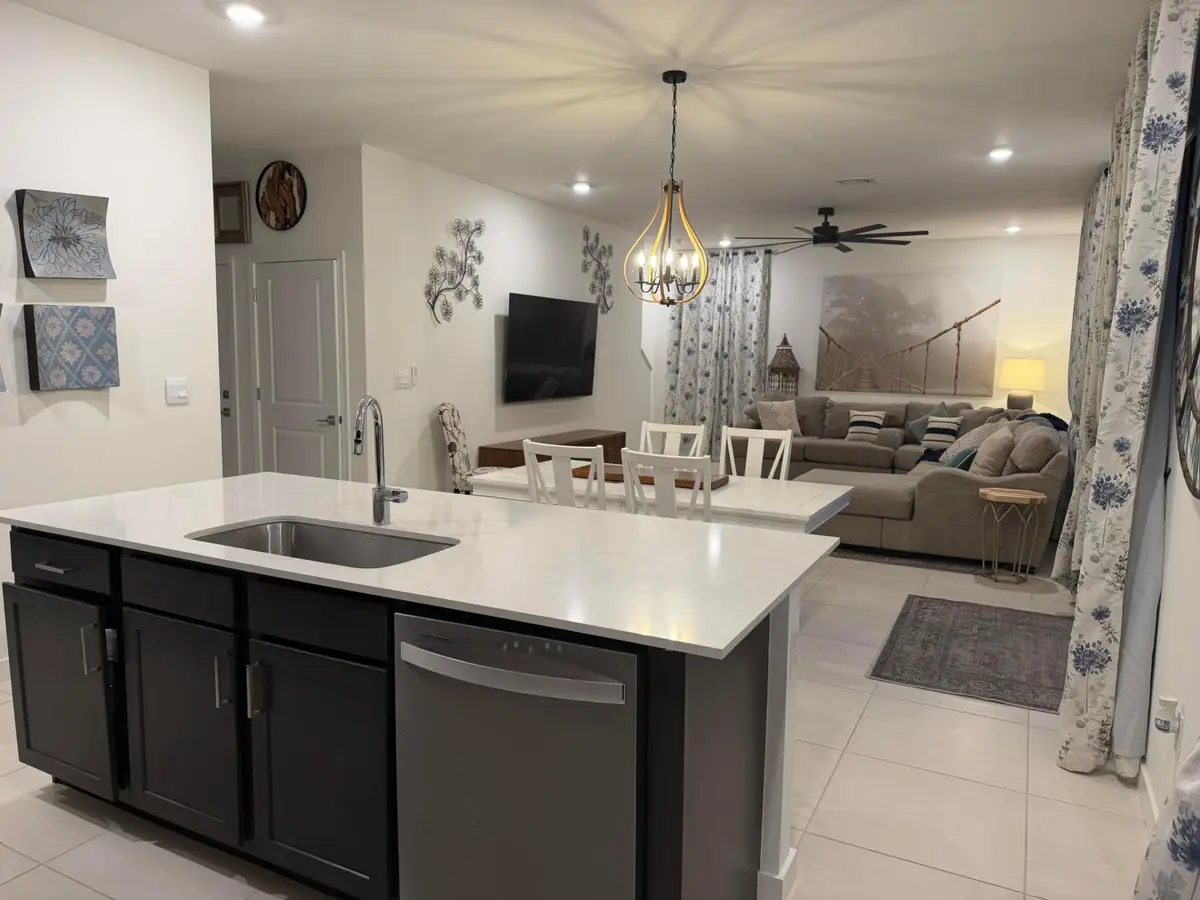 1325 NE 2nd Court, Homestead, FL 33033 - #1