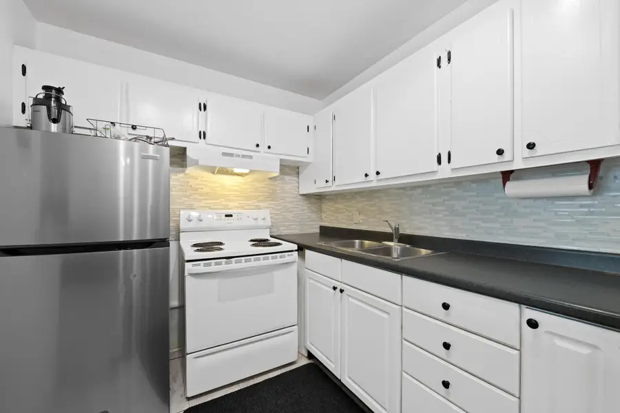 170 Canterbury H, West Palm Beach, FL 33417 - #2