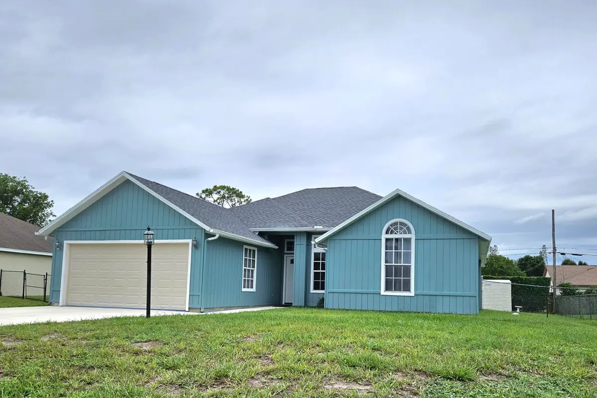 2388 SW Fern Circle, Port Saint Lucie, FL 34953 - #1