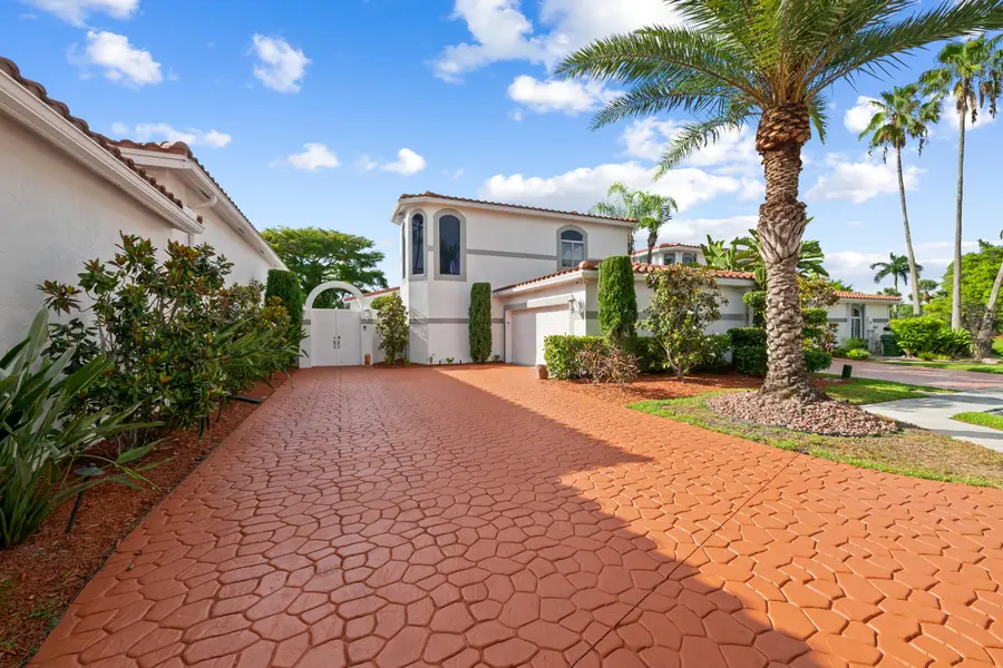 980 Bel Aire Drive West, Pembroke Pines, FL 33027 - #3