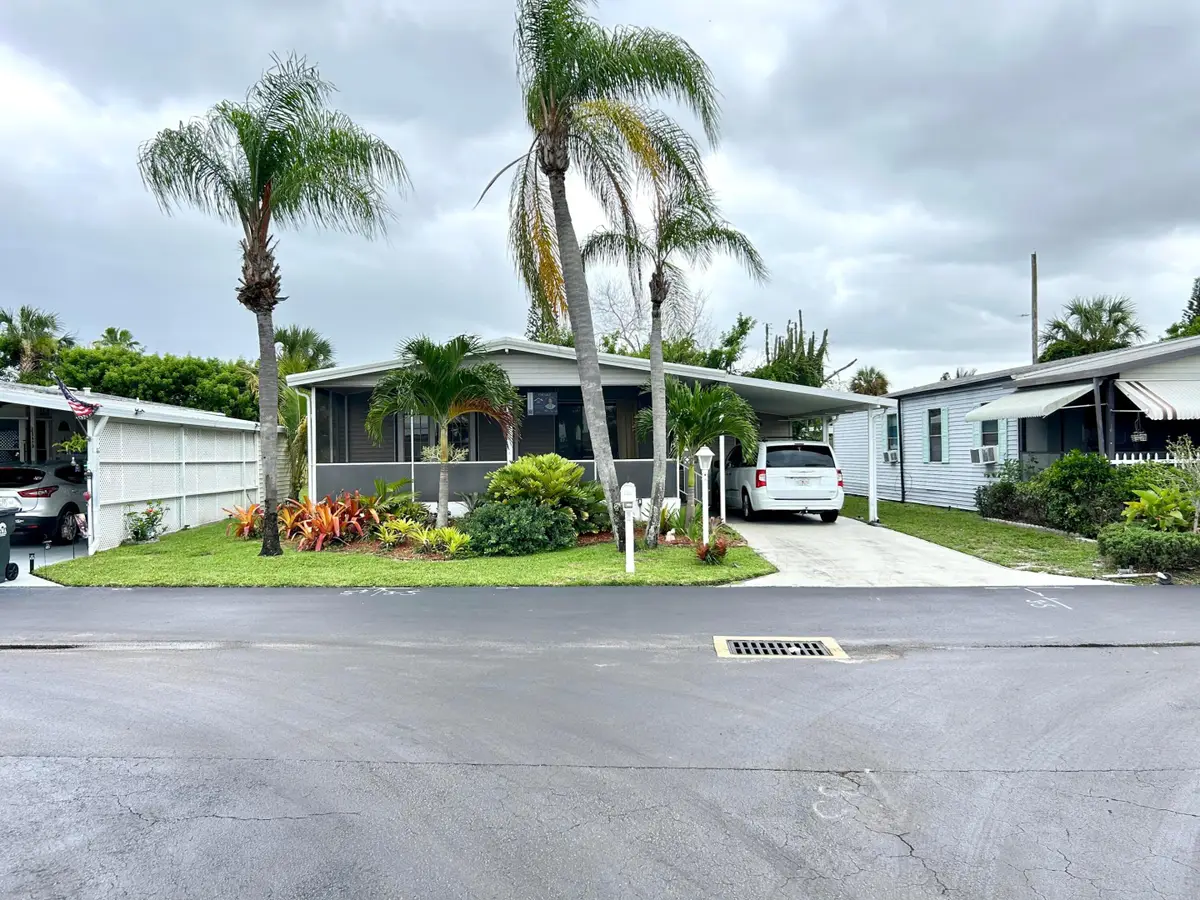3409 Lake Overlook Place, Lake Worth, FL 33462 - #1