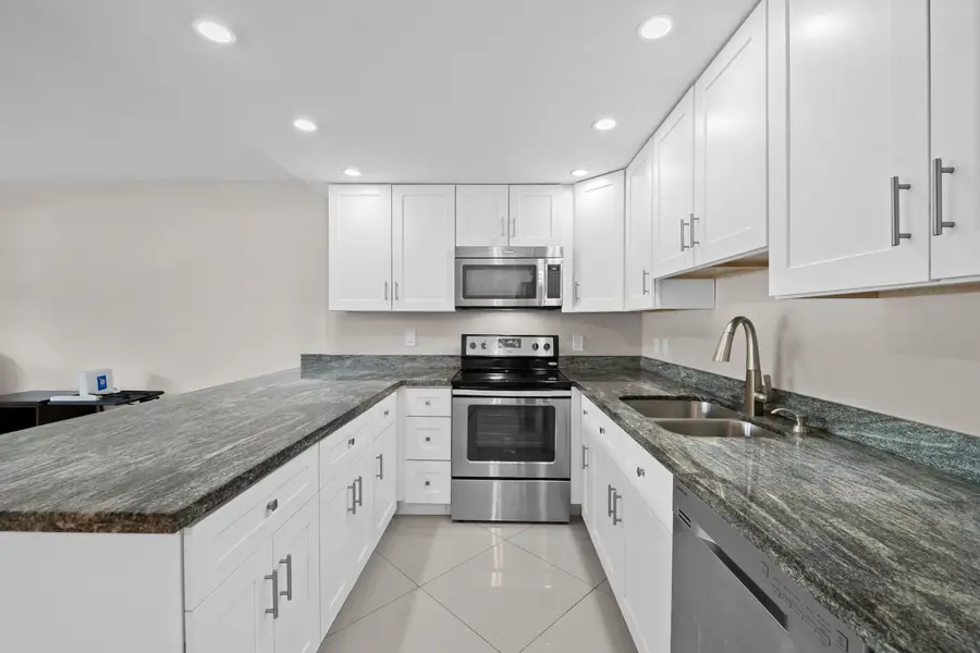 2503 Antigua Terrace #E1, Coconut Creek, FL 33066 - #3