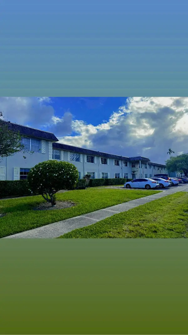 1560 Mckinley Street #111w, Hollywood, FL 33020