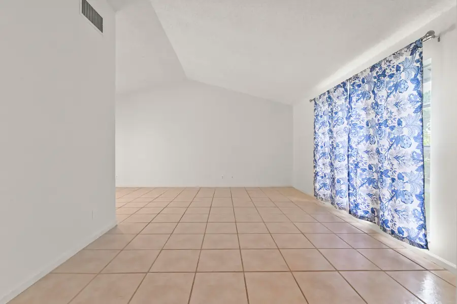 1019 Hickory Trail, Wellington, FL 33414 - #3
