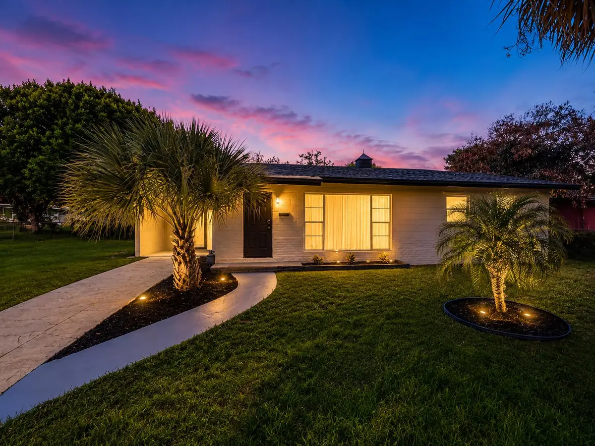 1606 N 14th Street, Fort Pierce, FL 34950 - #1