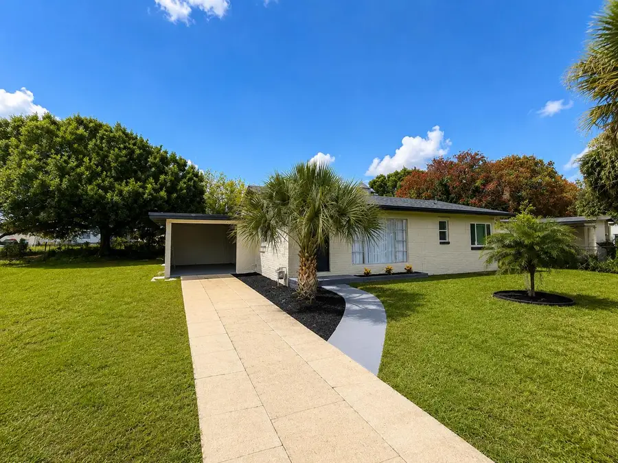 1606 N 14th Street, Fort Pierce, FL 34950 - #3